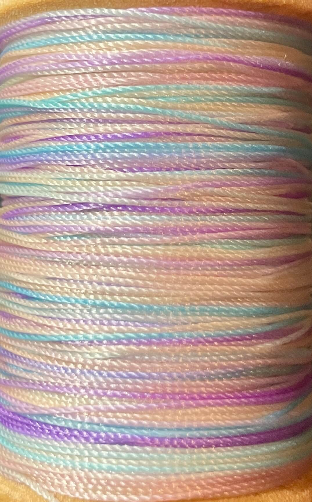 Fluo green thread for reeds